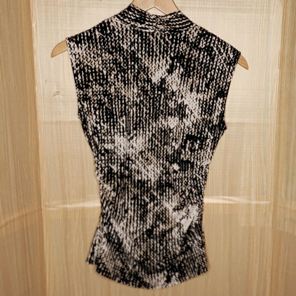 Vince Camuto Womens Black White Sleeveless With Ruching Detail Medium - Picture 2 of 6